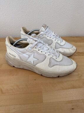 Golden Goose men’s Runners. Size EU44